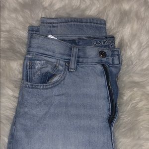 American Eagle Mom Jeans